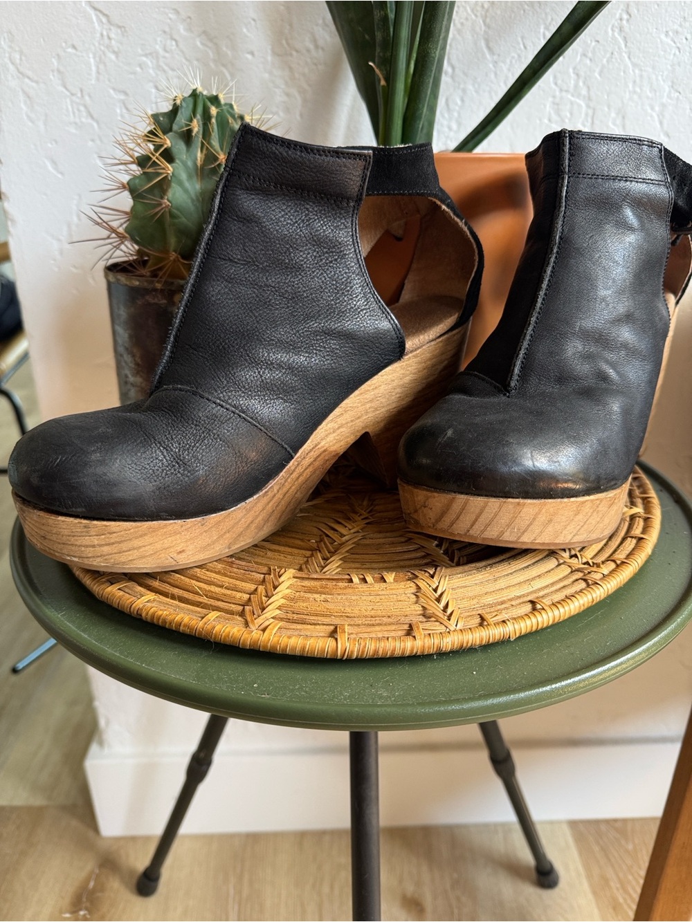 Free People Orchard Clog EUC - Picture 6 of 6